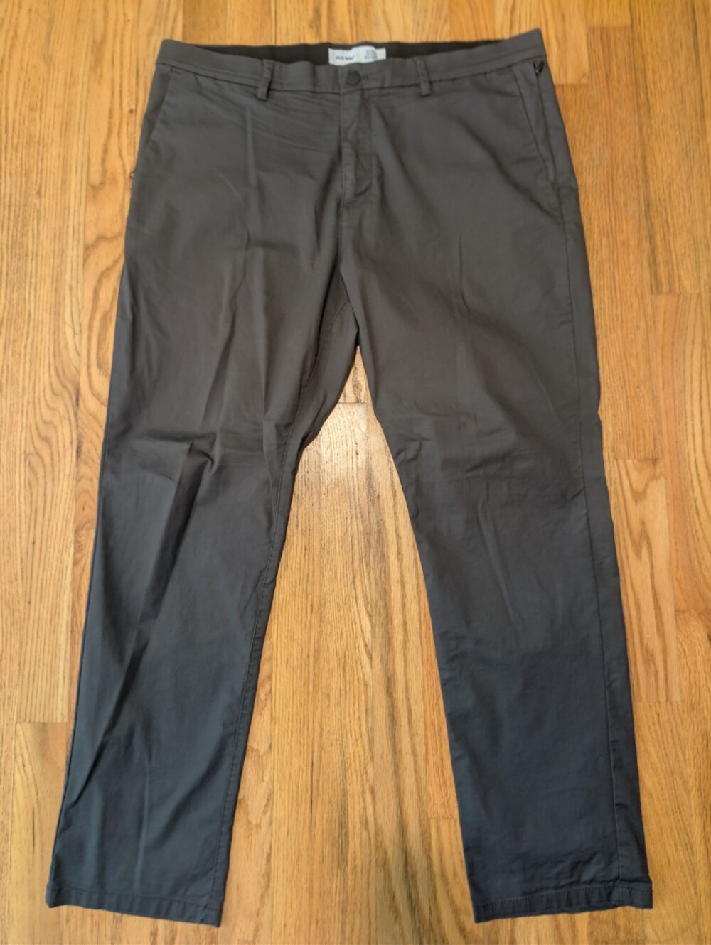 Men's Classic Gray Chino Pants Ultimate Tech Slim